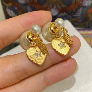 Replica Designer Dior Fashion Imitation Pearl Heart Stud Earrings