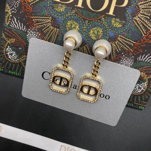 Replica Designer Dior Fashion Imitation Pearl Square Earrings