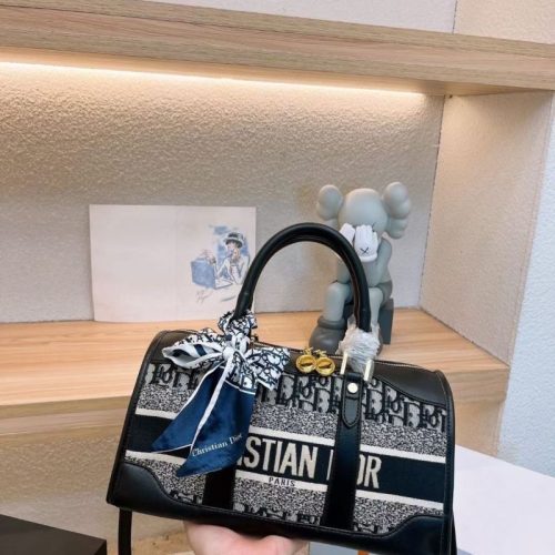 Replica Designer Dior Fashion Large Capacity Handle Shoulder Bag