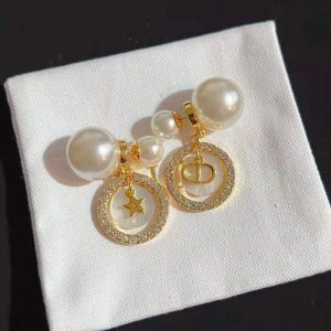 Replica Designer Dior Fashion Pearl Earrings