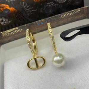 Replica Designer Dior Fashion Rhinestone Imitation Pearl Stud Earrings