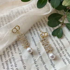 Replica Designer Dior Fashion Rhinestone Letter Long Earrings