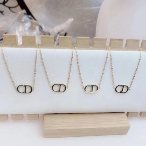 Replica Designer Dior Fashion Titanium Steel Letter Necklace
