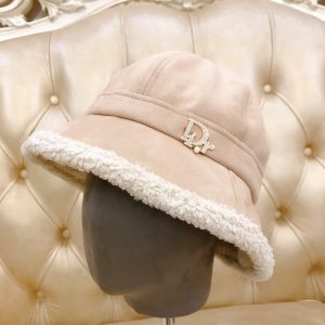 Replica Designer Dior Simple And Warm Plush Suede Bucket Hat