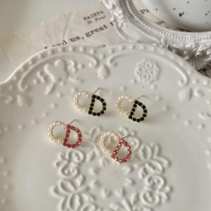 Replica Designer Dior Simple Contrast Earrings