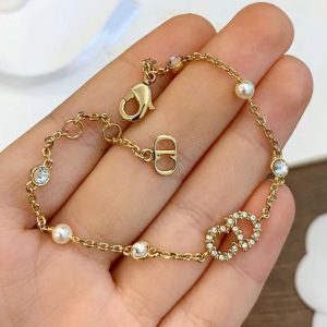 Replica Designer Dior Simple Imitation Pearl Bracelet