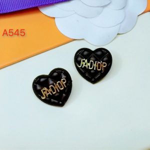 Replica Designer Dior Simple Letter Heart Stud Earrings