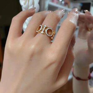 Replica Designer Dior Simple Letter Open Ring