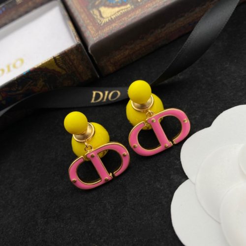 Replica Designer Dior Simple Multicolor Imitation Pearl Earrings