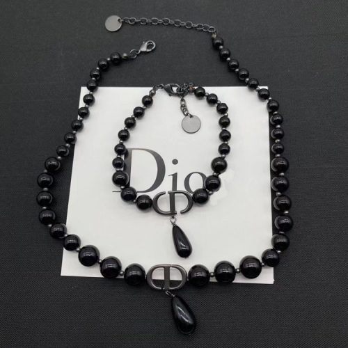Replica Designer Dior Statement Punk Black Bead Necklace And Bracelet