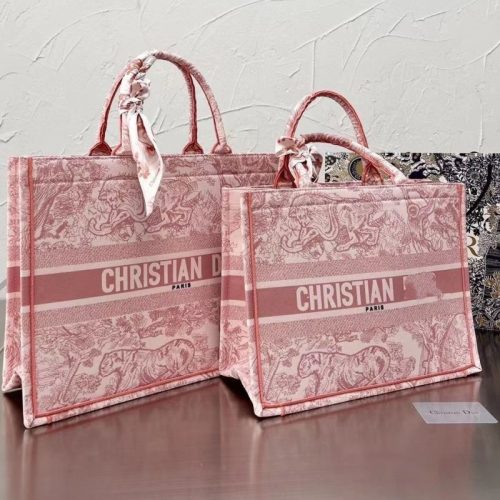 Replica Designer Dior Stylish Multicolor Embroidered Large Capacity Tote Bag