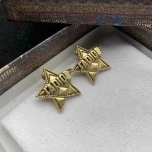 Replica Designer Dior Vintage Letter Pentagram Stud Earrings