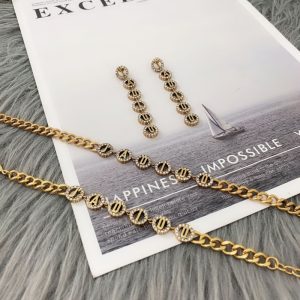 Replica Designer Dior Vintage Letter Rhinestone Necklace And Bracelet