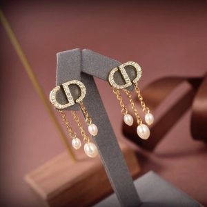 Replica Designer Dior Vintage Rhinestone Alphabet Pearl Tassel Stud Earrings