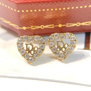 Replica Designer Dior Vintage Rhinestone Letter Heart Stud Earrings