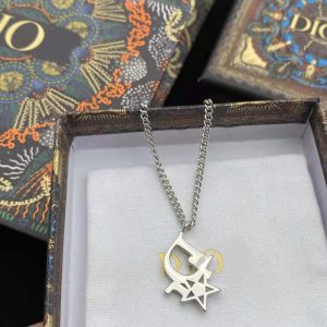 Replica Designer Dior Vintage Rhinestone Letter Necklace