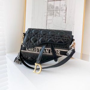 Replica Designer Dior Women Fashion Contrast Color Shoulder Bag