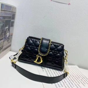 Replica Designer Dior Women Fashion Rhombus Pearl Chain Shoulder Bag