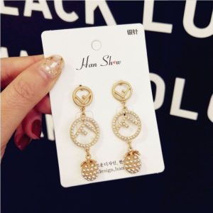 Replica Designer FENDI Women Fashion Sweet Pearl Letter Earrings