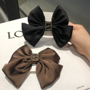 Replica Designer FENDI Women Satin Rhinestone Letter Butterfly Hairpin