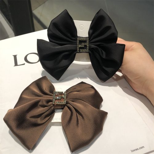Replica Designer FENDI Women Satin Rhinestone Letter Butterfly Hairpin