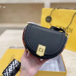 Replica Designer Fendi Fashion Solid Shoulder Bag
