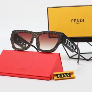 Replica Designer Fendi Large Frame Sunglasses