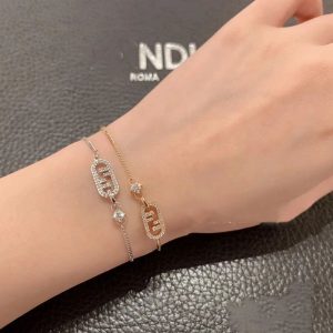 Replica Designer Fendi Light Luxury Bracelet