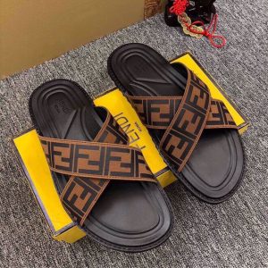 Replica Designer Fendi Men Casual Fashion Leather Slippers
