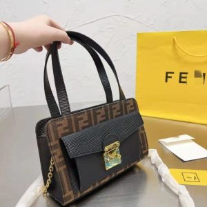 Replica Designer Fendi One-Shoulder Messenger Bag