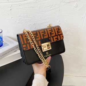 Replica Designer Fendi Women Chain One-Shoulder Messenger Bag