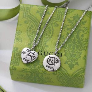 Replica Designer GUCCI Men Women Love Double G Heart Necklace