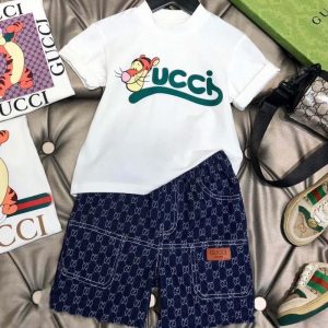 Replica Designer Gucci Kids Girls Boys Tiger Print Short Sleeve T-Shirt And Shorts 2pcs Set