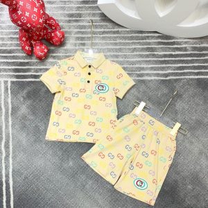 Replica Designer Gucci Kids Short Sleeves T-Shirt And Shorts Two-Piece Set