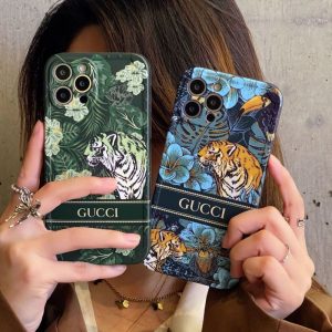 Replica Designer Gucci Retro Luxury Apple Mobile Phone Case