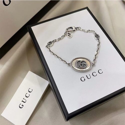 Replica Designer Gucci Retro Old-Fashioned Ring Twist Interlocking Bracelet
