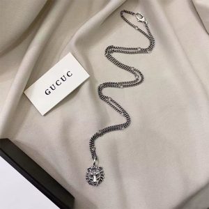 Replica Designer Gucci Retro Old Lion Pendant Necklace