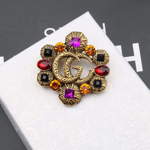 Replica Designer Gucci Women Vintage Simple G Crystal Brooch