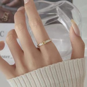 Replica Designer Hermes H Letter Decor Personality Women Ring
