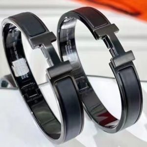 Replica Designer Hermes Women Fashion H Letter New Black Warrior Bracelet