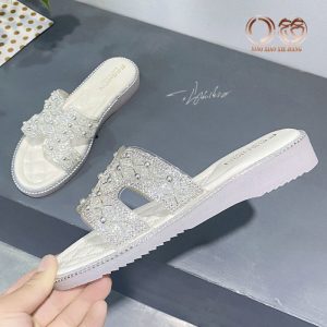 Replica Designer Hermes Women Fashion Pearl Rhinestones Slippers