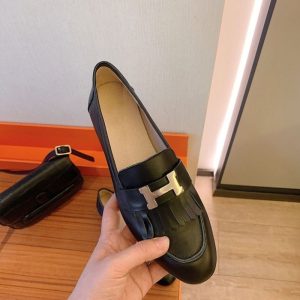 Replica Designer Hermes Women Leather Round Toe H Buckle Tassel Loafer