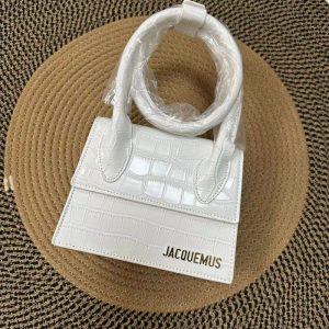 Replica Designer Jacquemus Sleek Solid Stone Messenger Bag