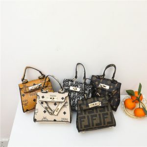 Replica Designer Kids Bag Spring Baby Print Handbag Kelly Bag Girls Chain Messenger Accessories Bag