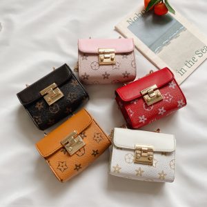 Replica Designer LV Children Fashion Lock Chain Bag