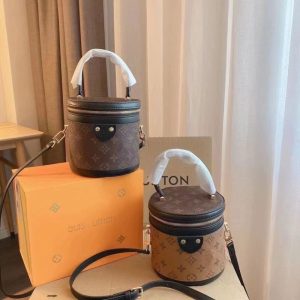 Replica Designer Louis Vuitton Classic Print Contrast Zip Shoulder Bag