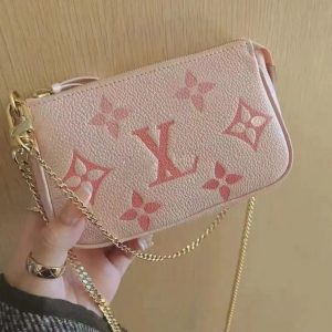 Replica Designer Louis Vuitton Fashion Letter Gradient Print Chain Shoulder Bag