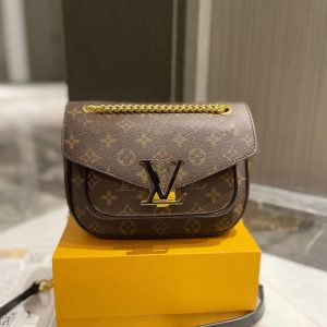 Replica Designer Louis Vuitton Fashion Letter Print Shoulder Chain Bag