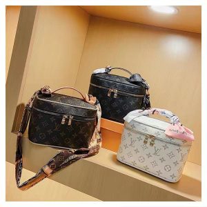 Replica Designer Louis Vuitton Fashion Multifunctional Large Capacity Cosmetic Bag