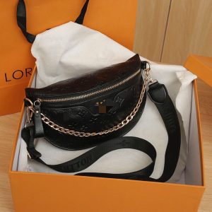 Replica Designer Louis Vuitton Fashion Solid Color Embossed Shoulder Bag